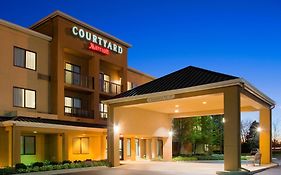 Courtyard Toledo Rossford/Perrysburg